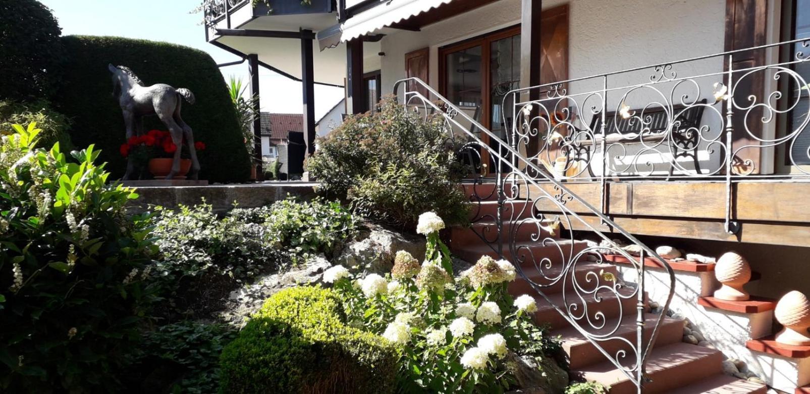 Apartamento Feriendomizil Berta Benzingen Winterlingen Exterior foto